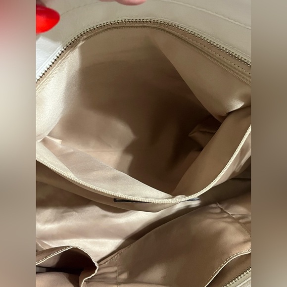 Coach Taylor Eyelet Leather Carry All #F27391 White Bag Tote, White Creme - Picture 6 of 16